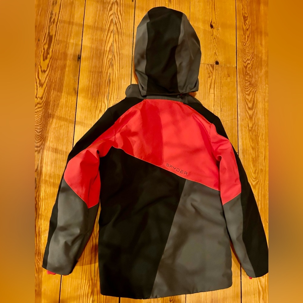 Youth sz. 10 Spyder parka! Barely worn!